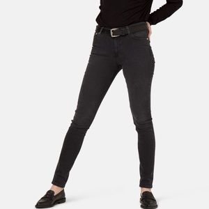 MUD Jeans - Skinny Hazen in Stone Black